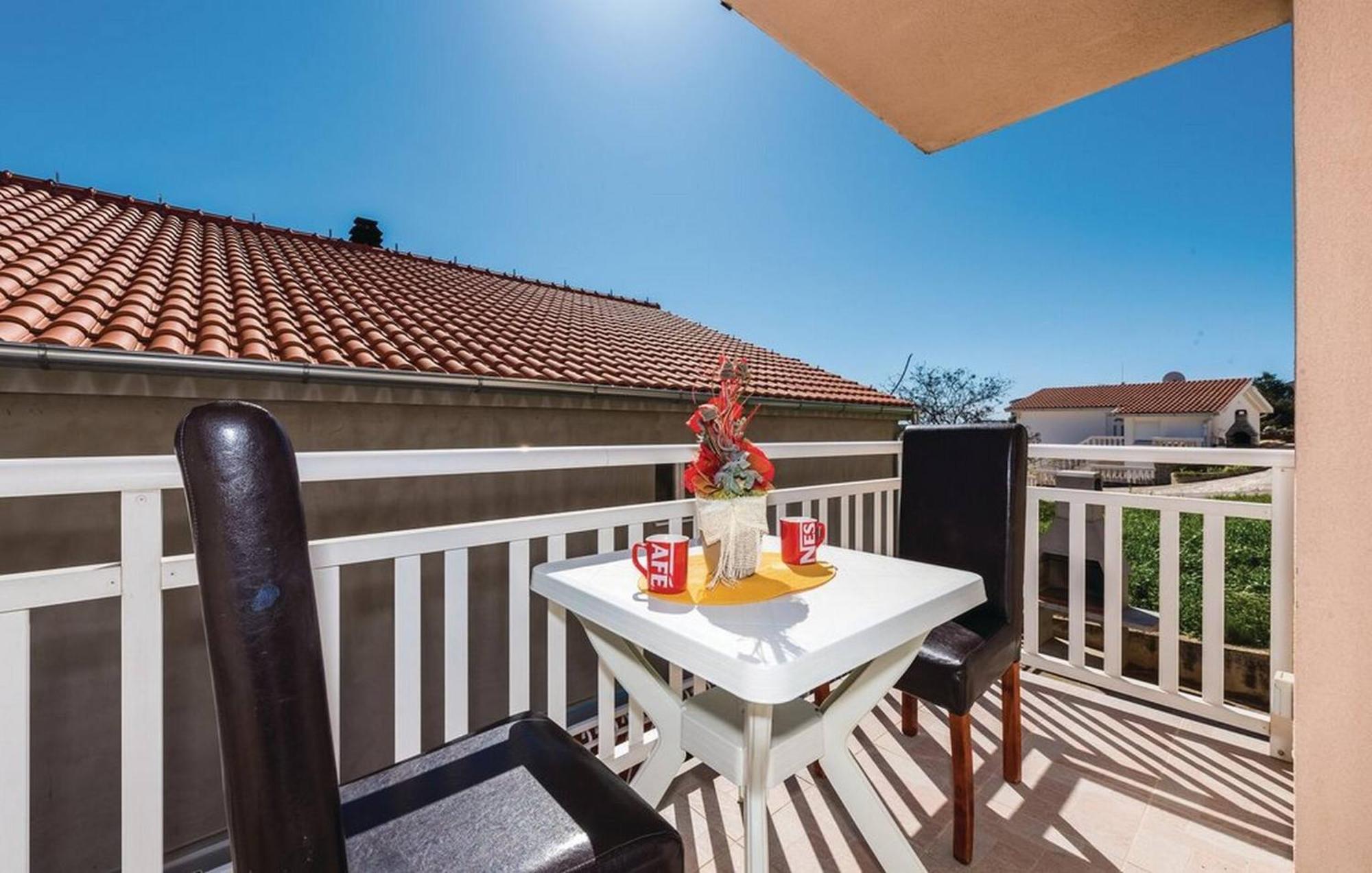 S&G Leko Apartmani Rogoznica 로고즈니차 외부 사진